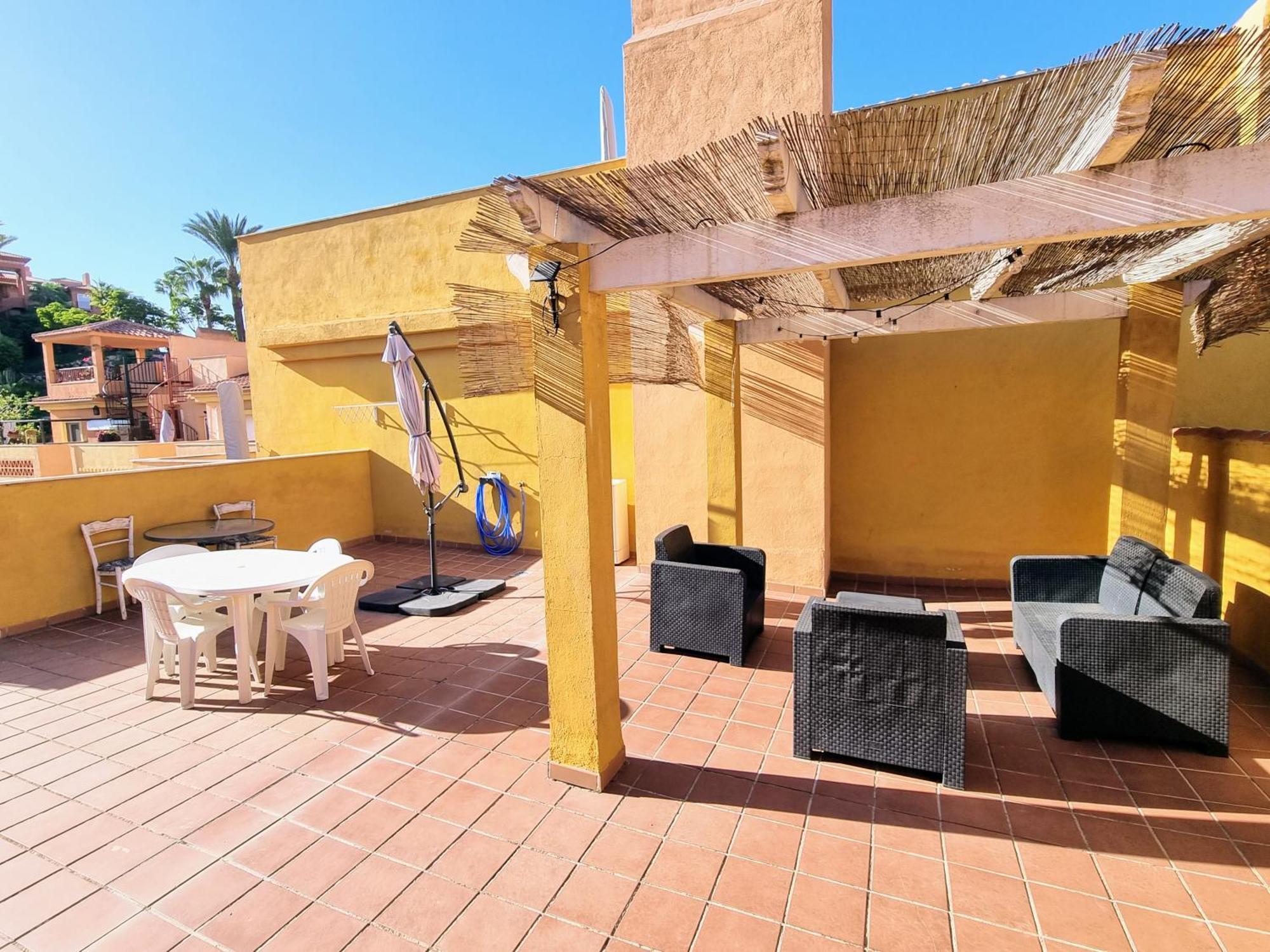 Golf & Resort Apartment In La Reserva De Marbella Eksteriør billede